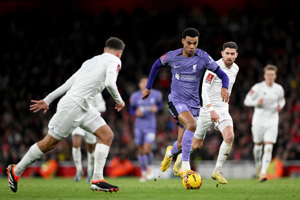 Arsenal - Liverpool 0-2 » „Cormoranii” sunt în „16-imile” Cupei după succesul de pe Emirates!