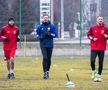 Dorinel Munteanu a făcut spectacol la antrenamentul Oțelului » Antrenorul n-a mai rezistat și s-a băgat la joc