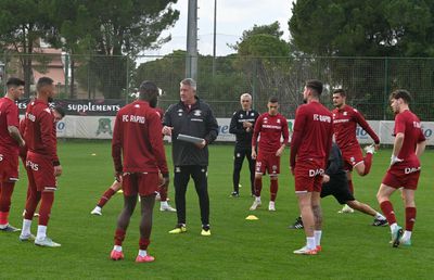 Jucătorul dat ca și plecat ar putea fi surpriza de la Rapid în următoarea perioadă