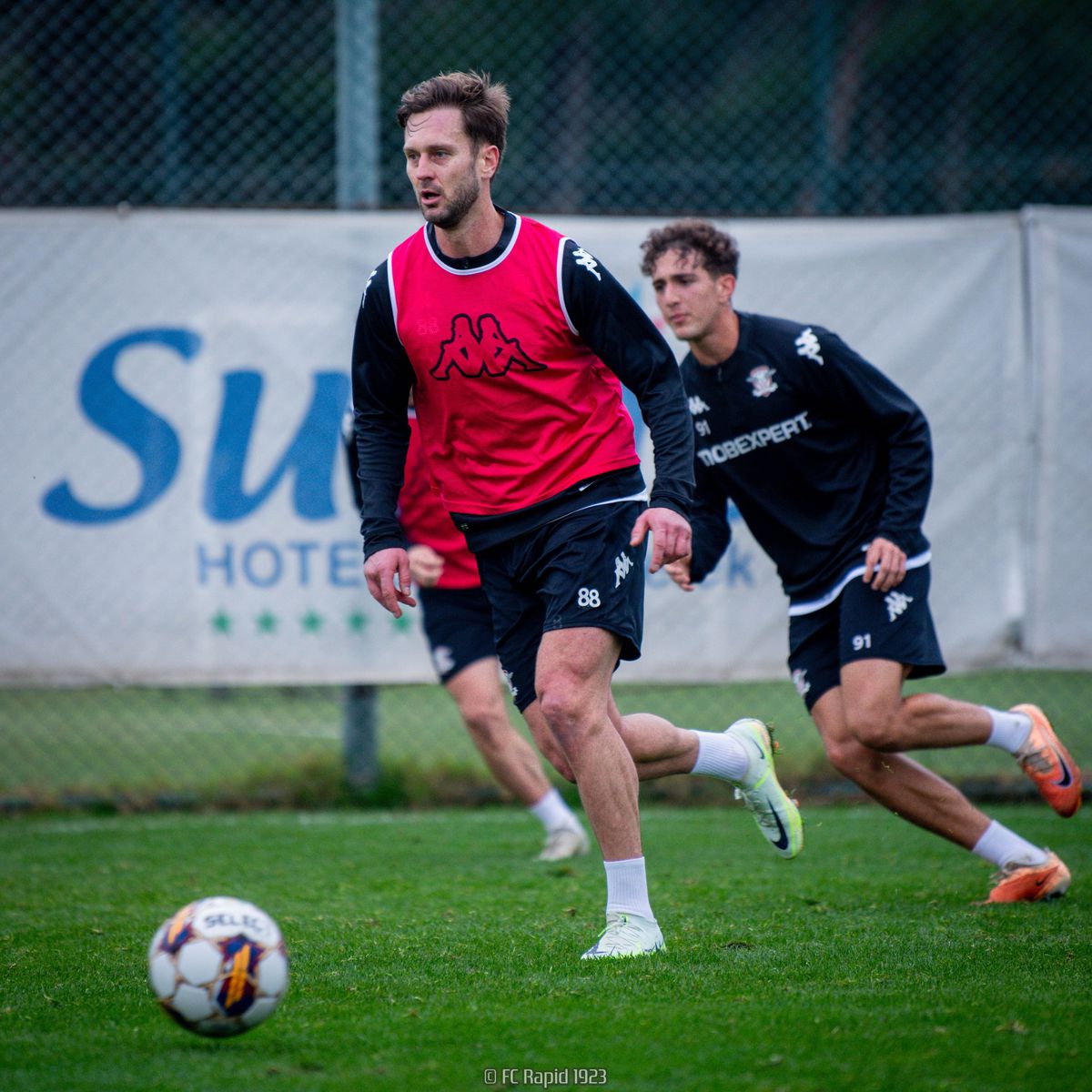 Suporterii Rapidului, reacție instantă după transferul de la FCSB + Mesajul lui Djokovic îi va enerva teribil