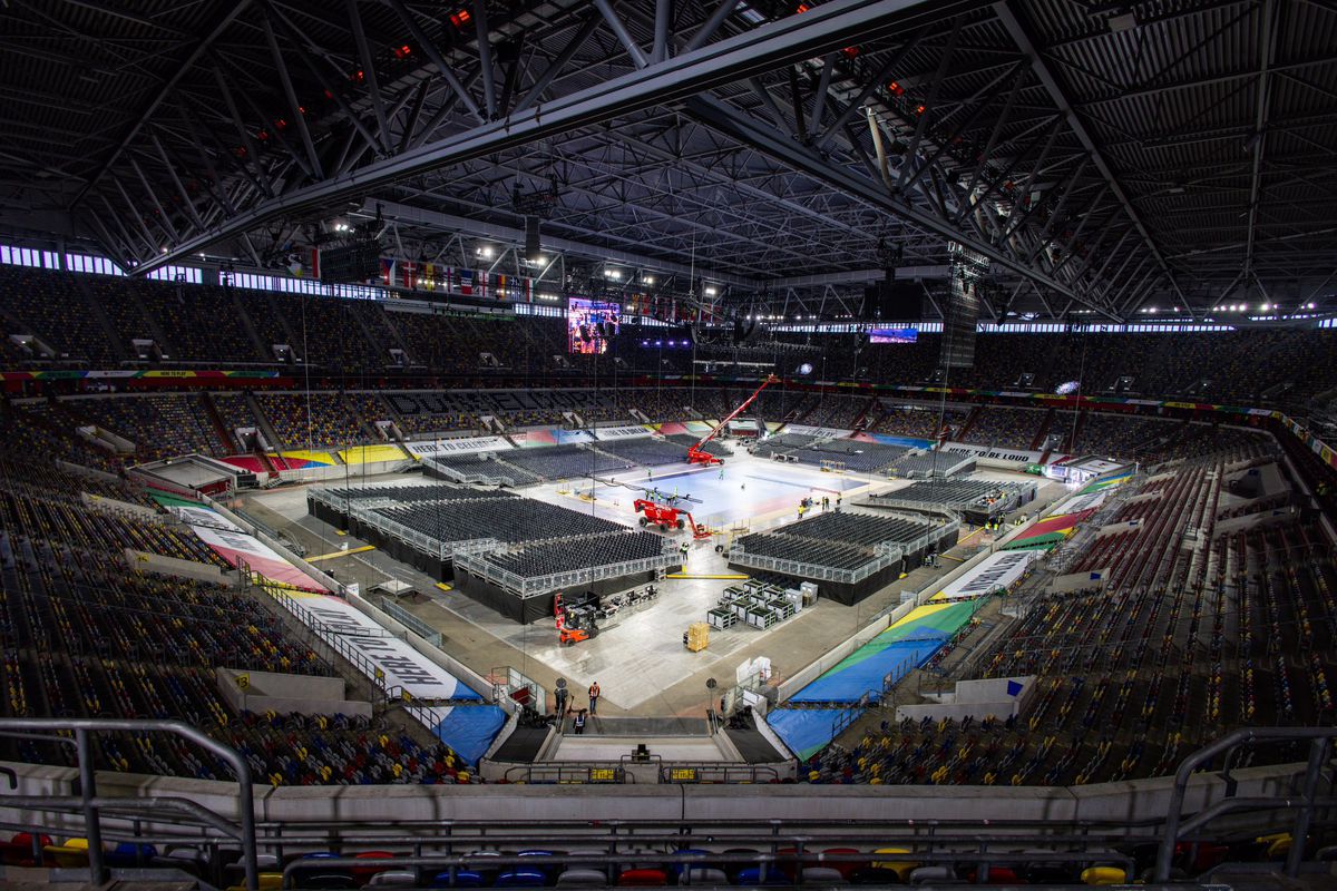 Merkur Spiel-Arena din Düsseldorf, stadionul de fotbal care va găzdui meciuri la Campionatul European de handbal masculin