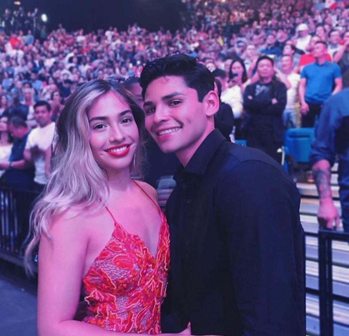 A anunțat că divorțează la două ore după ce a devenit din nou tată a treia oară: „Intru într-un nou capitol”