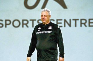 Nu le-a ieșit cu Ciobotariu, dar nici cu a doua țintă din mercato! » A bătut palma cu Rapid, dar transferul e în aer: „Discuția nu este încă închisă!”