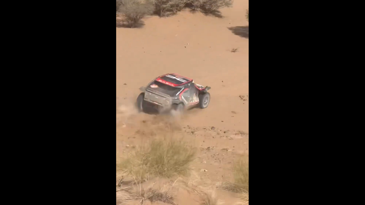 Accident Raliul Dakar Sebastien Loeb