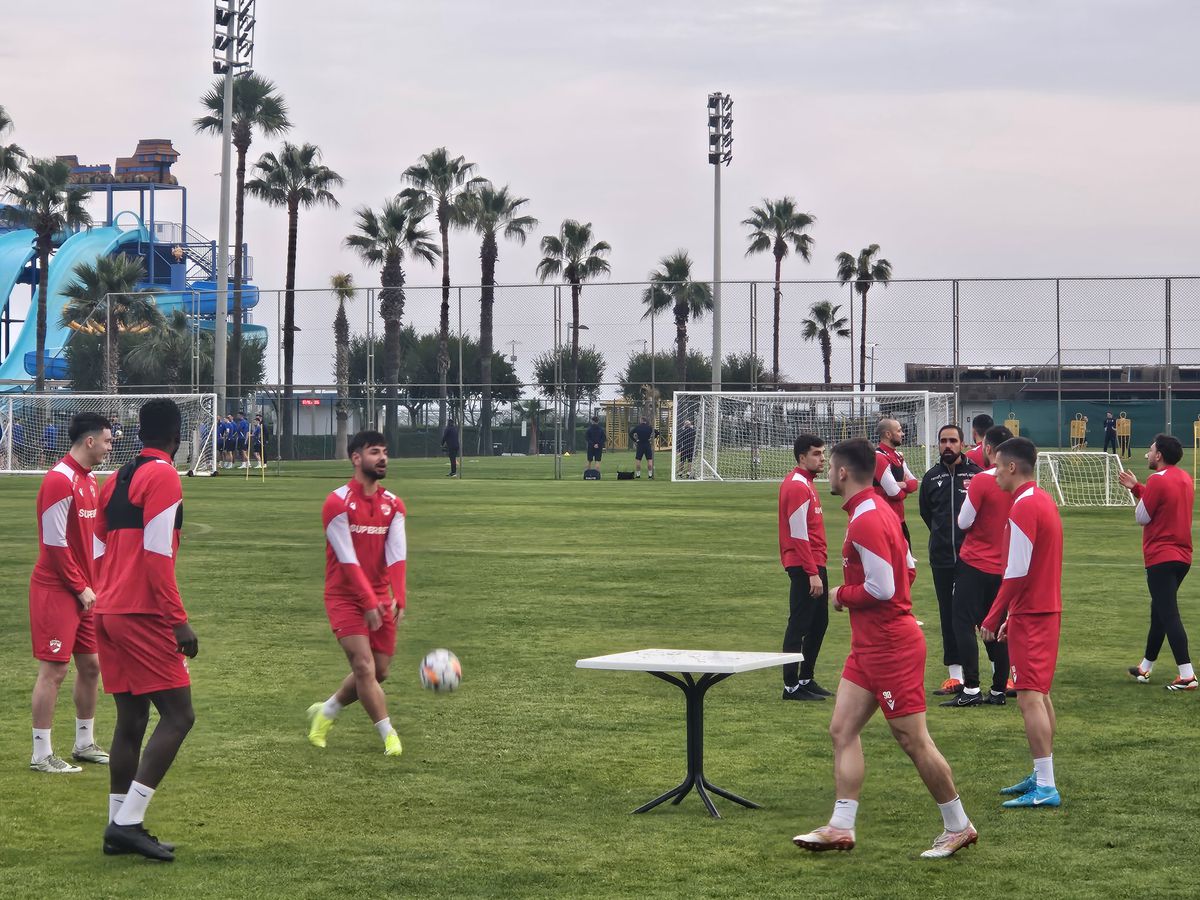 Românul din Superliga născut în țara lui Messi dezvăluie: „Am și certificat de naștere argentinian, acolo sunt trecut Alejandro”