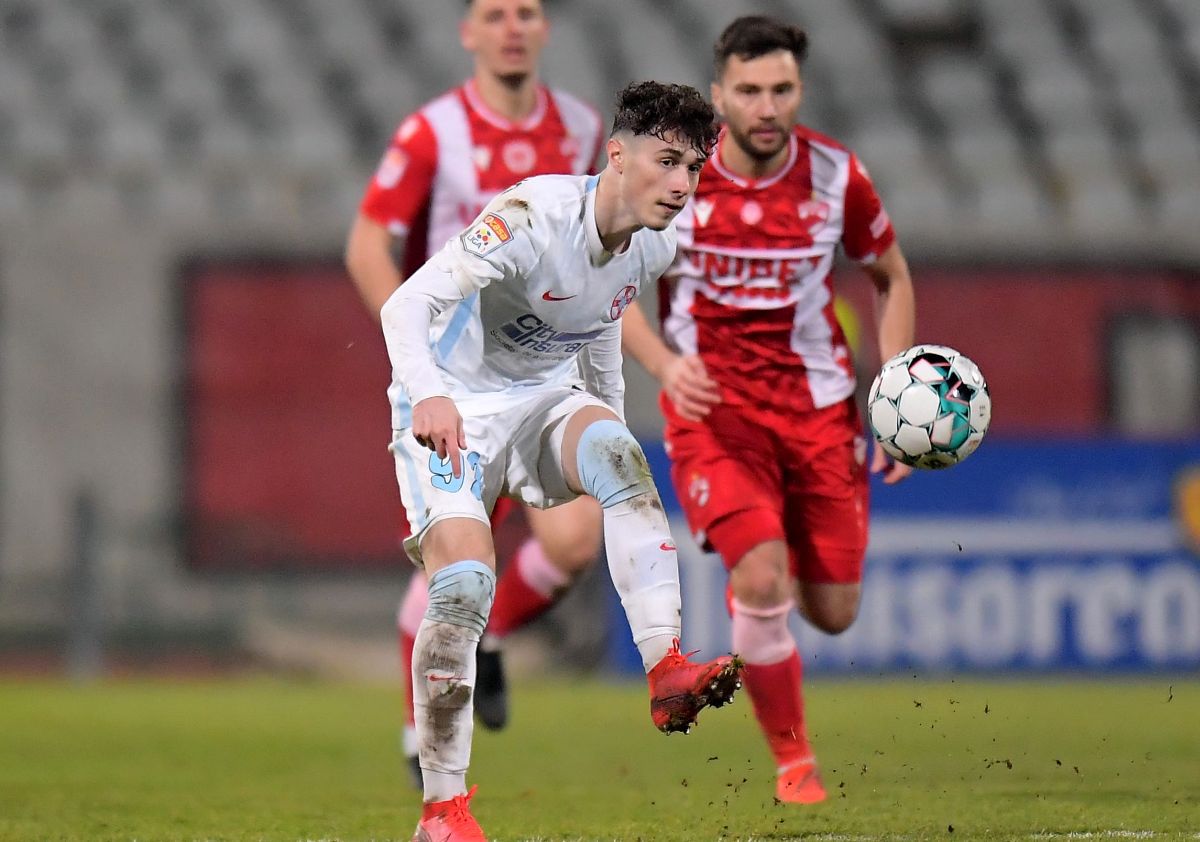 Incredibila cădere a jucătorului căruia Gigi Becali i-a pus cea mai mare clauză » La 21 de ani, puștiul-minune crescut de FCSB a rămas iar fără contract + Cum explică situația în care a ajuns