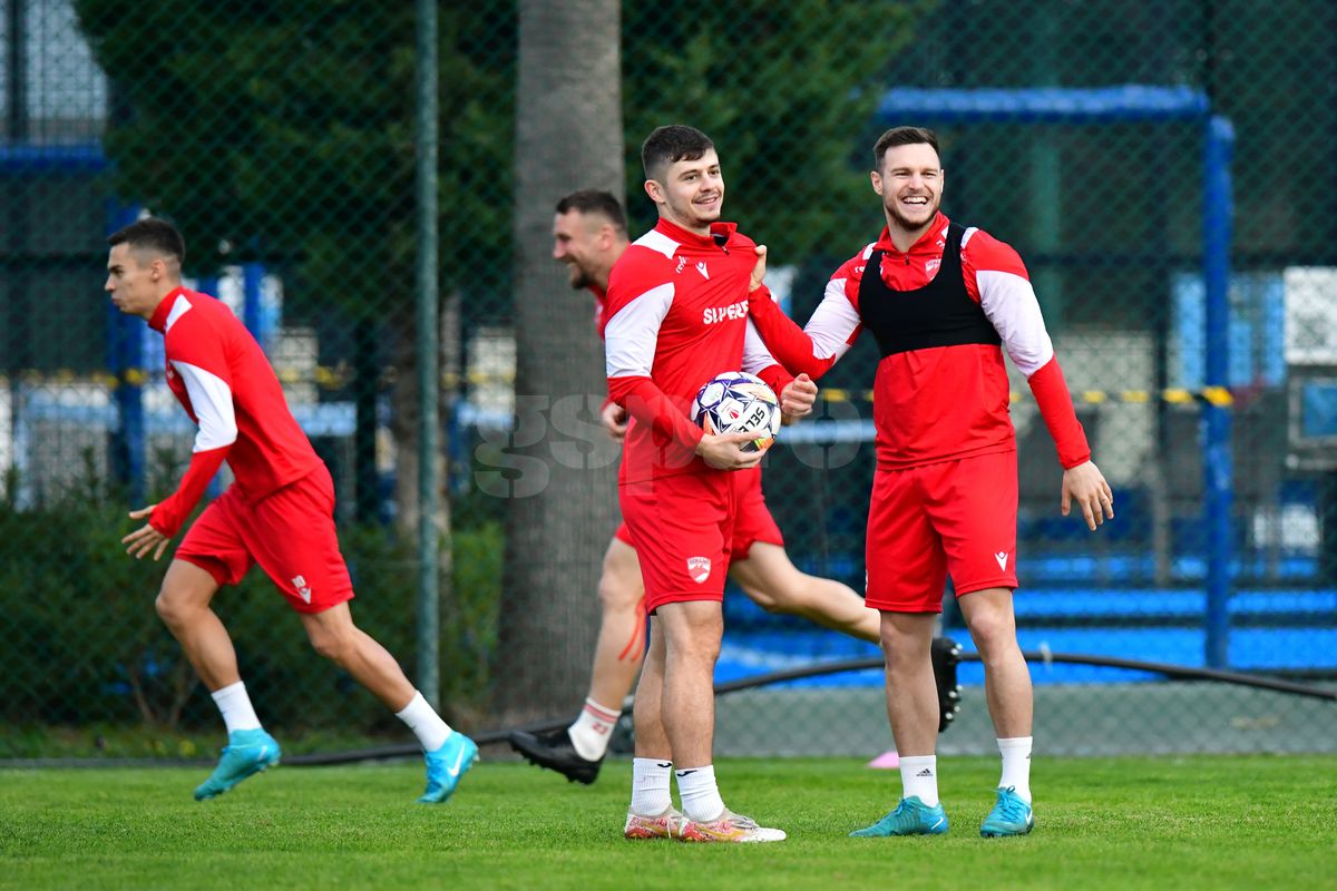 Românul din Superliga născut în țara lui Messi dezvăluie: „Am și certificat de naștere argentinian, acolo sunt trecut Alejandro”