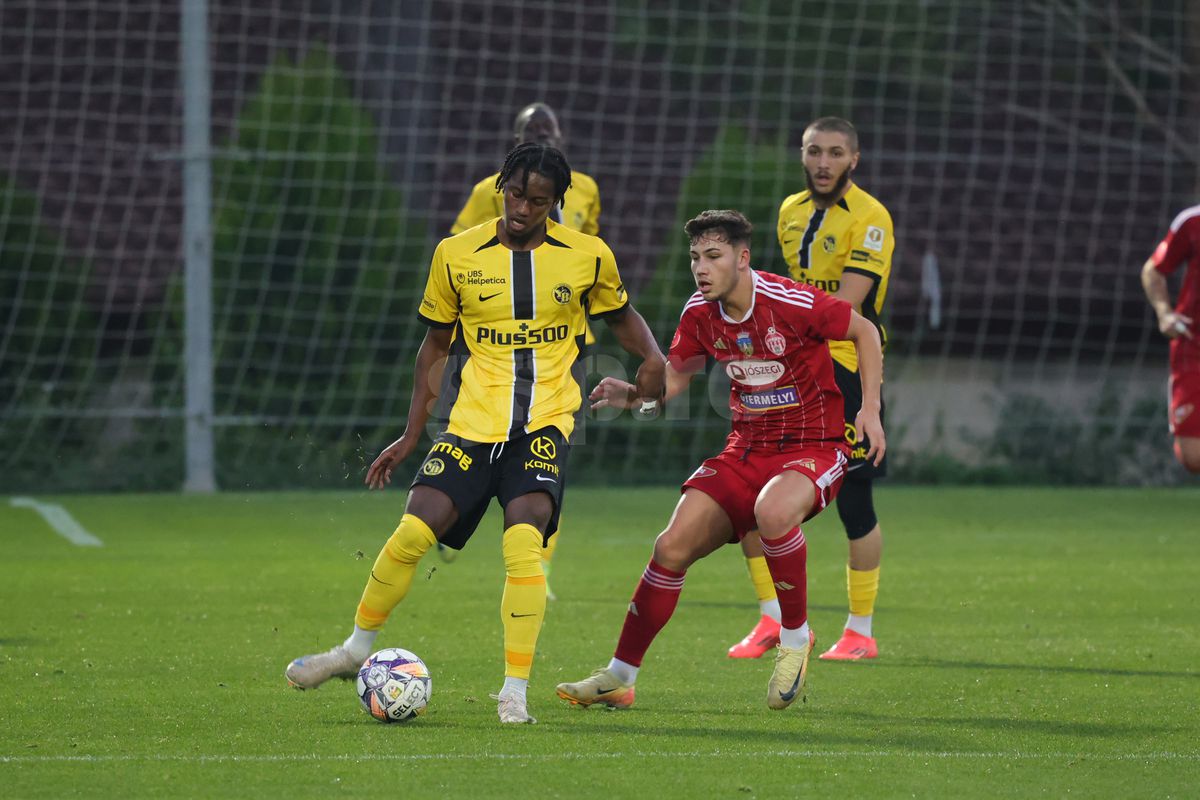 A jucat sub ochii lui Lucescu și surprinde: „Nu mă gândesc la națională” » Ironie către un coleg: „El așteaptă, dar nu știe că nea Mircea a plecat”