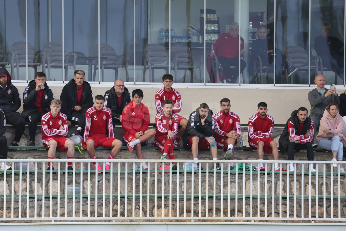 A jucat sub ochii lui Lucescu și surprinde: „Nu mă gândesc la națională” » Ironie către un coleg: „El așteaptă, dar nu știe că nea Mircea a plecat”