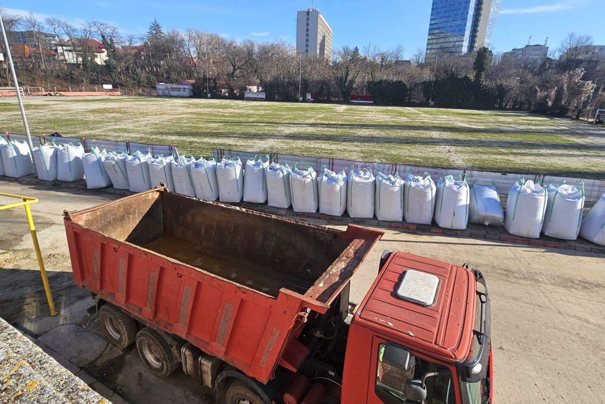 Se lucrează la noul „Dinamo” » Reporterii GSP au intrat pe șantierul complexului din „Ștefan cel Mare”