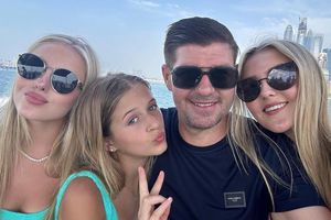 La 20 de ani, fiica lui Steven Gerrard a rămas însărcinată cu fiul unui interlop