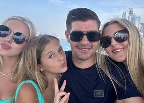 La 20 de ani, fiica lui Steven Gerrard a rămas însărcinată cu fiul unui interlop