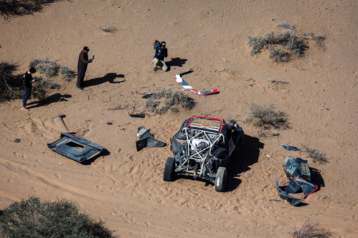 Accident Raliul Dakar Sebastien Loeb