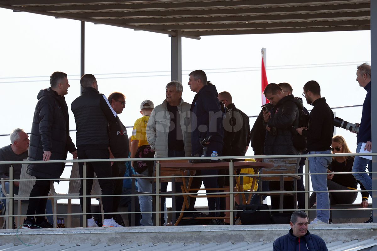 Hermannstadt, victorie sub ochii lui Mircea Lucescu » Selecționerul s-a pozat cu fanii turci