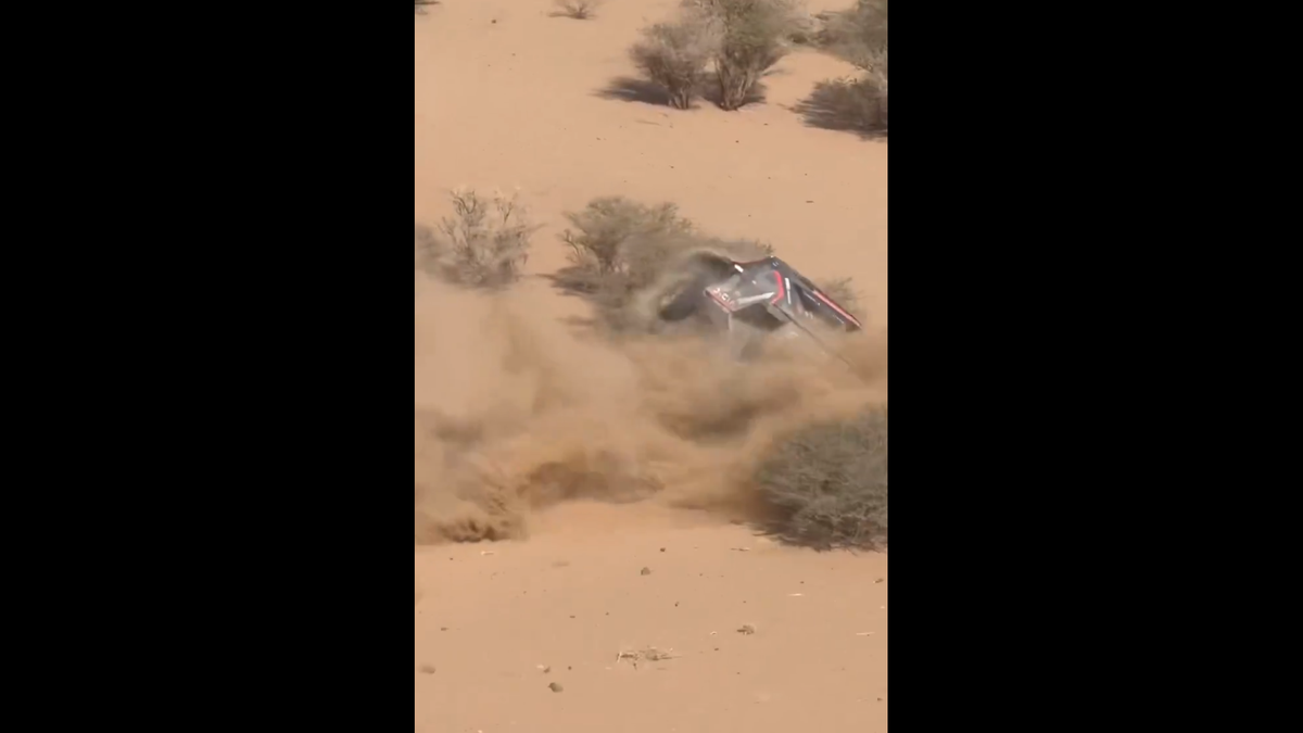 Accident Raliul Dakar Sebastien Loeb