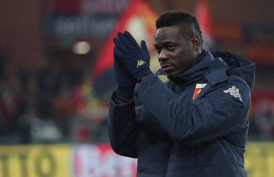 Pus pe liber de Dan Șucu, Mario Balotelli semnează cu ultima clasată din liga a doua