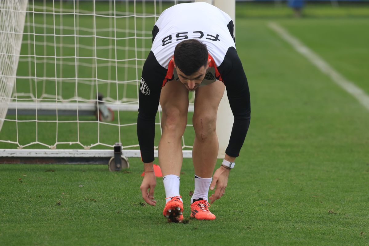 Și-a rupt piciorul și e discriminat de Gigi Becali: „Îi prelungesc doar dacă își schimbă religia”