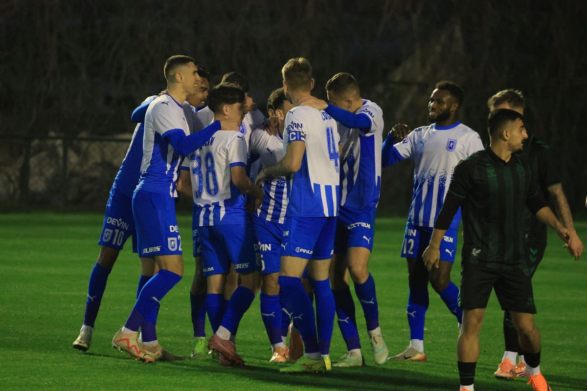 Imagini de la Craiova - Konyaspor