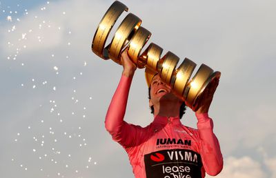 Retragere șocantă în ciclism! Câștigătorul din 2025 al Turul Italiei nu va mai concura: „Poate că e o surpriză pentru mulți”