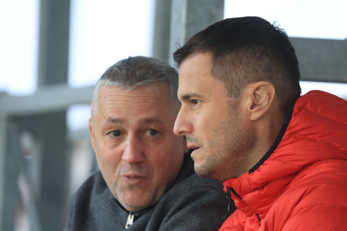 Mihai Rotaru (Universitatea Craiova) și Andrei Nicolescu (Dinamo)