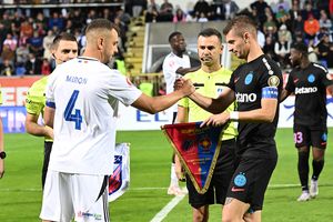 De pe podiumul Superligii, liderul echipei își temperează vestiarul: „Obiectivul s-a schimbat! Suntem la mâna noastră”