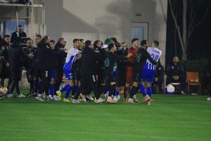 Bătaie generală la primul amical al Universității Craiova din Antalya: Coelho a intrat pe teren » Imagini de necrezut de pe gazon