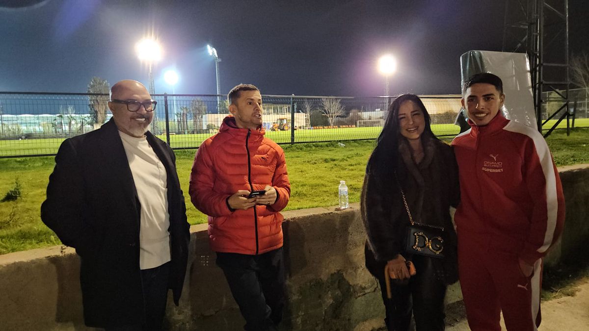 Parinții lui Lisav și Leam Eissat alături de Andrei Nicolescu