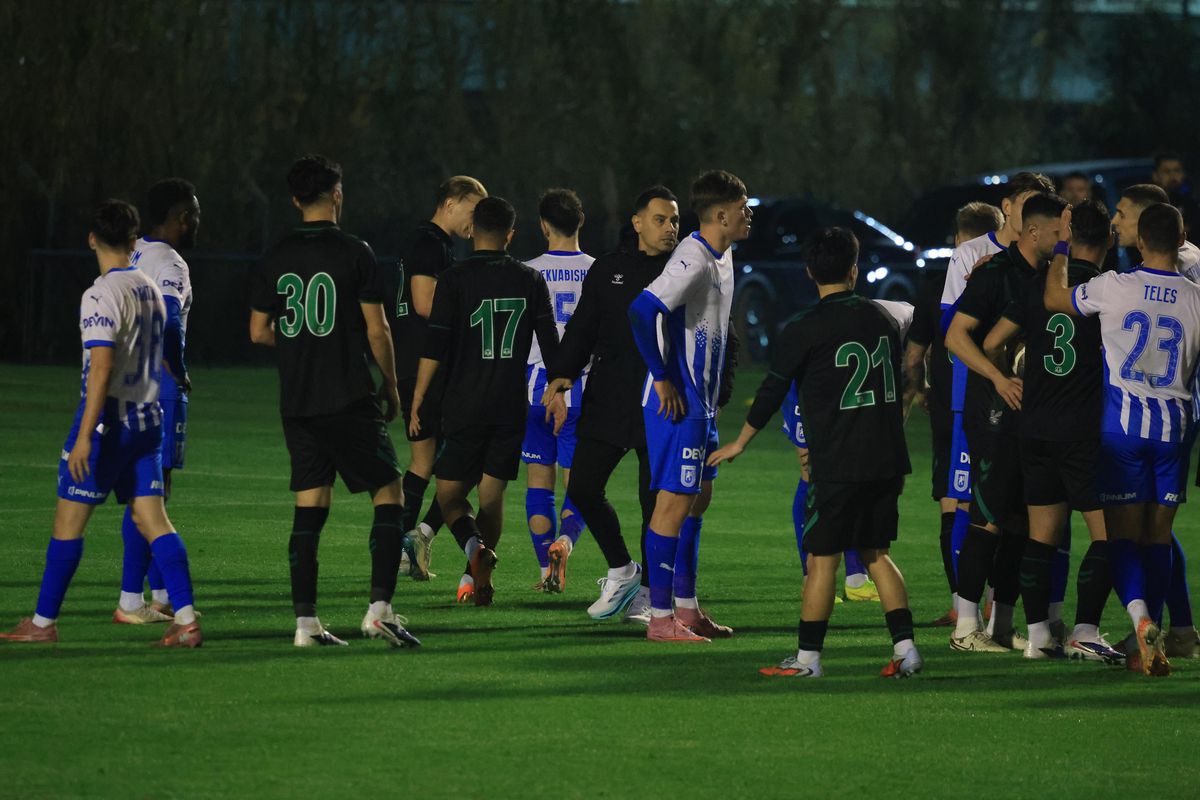 Scandal pe teren în Craiova - Konyaspor