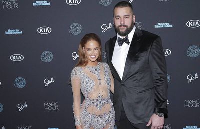 Și-a dat fosta soție în judecată pentru declarația: „Cât 3 doze de Cola, una peste cealaltă. De asta am divorțat”