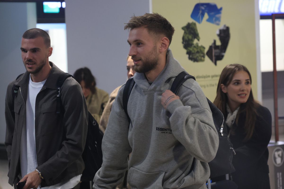 Denis Drăguș a sosit în Antalya pentru a semna cu noua echipă: „E o onoare, abia aștept să joc”