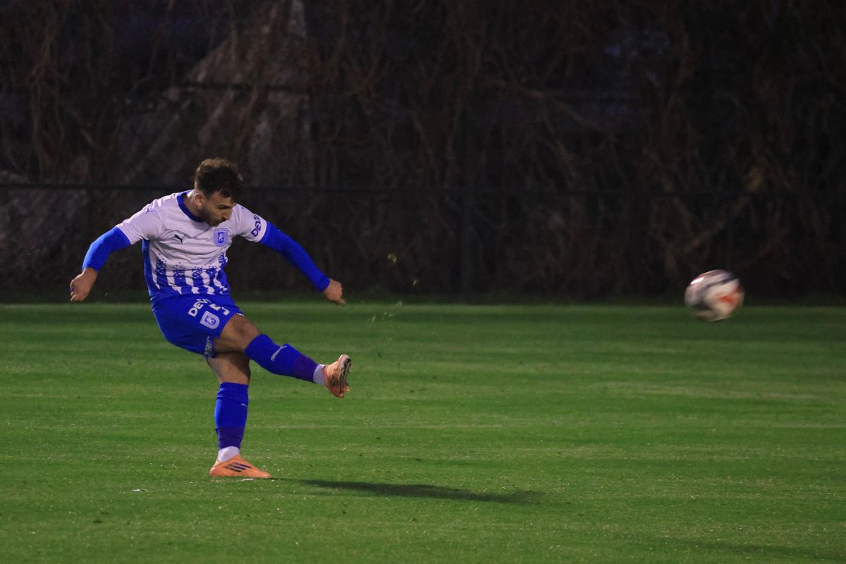 Universitatea Craiova - Konyaspor s-a încheiat cu mare scandal! Arbitrul a fluierat finalul în minutul 88 din cauza incidentelor