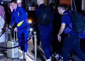 Calvar fără sfârșit. Ter Stegen s-a accidentat din nou! » Portarul Barcelonei a plecat în cârje din Arabia Saudită