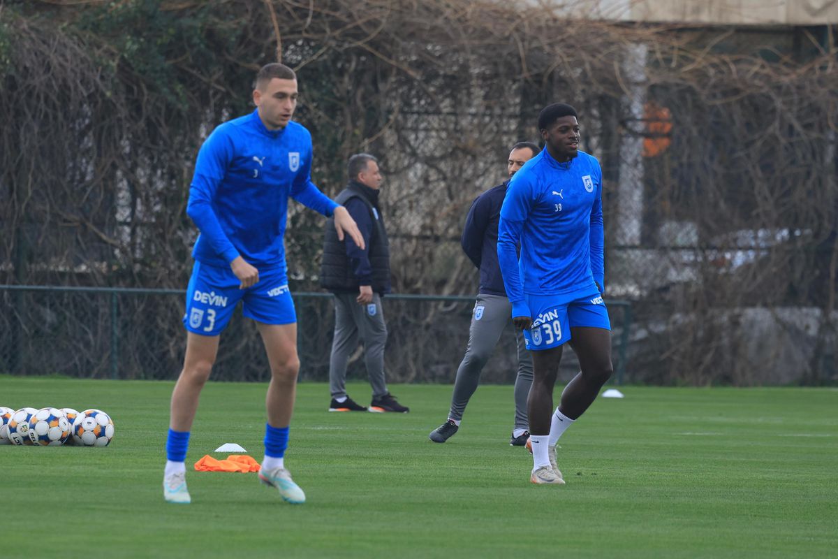 Imagini de la Craiova - Konyaspor