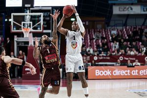 Umana Reyer Veneția – U-BT Cluj-Napoca, derby-ul zilei în EuroCup: primă repriză atipică în Italia