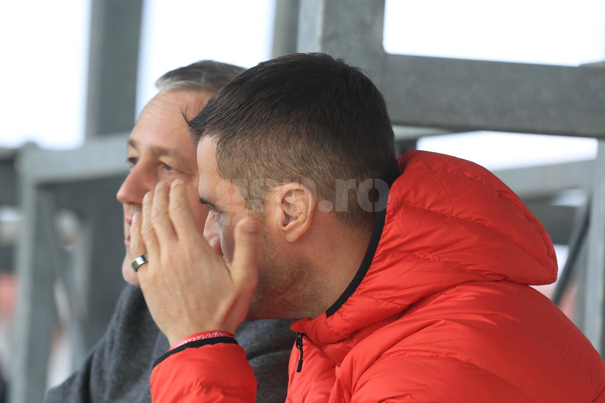 Dinamo și Craiova, amical spate în spate