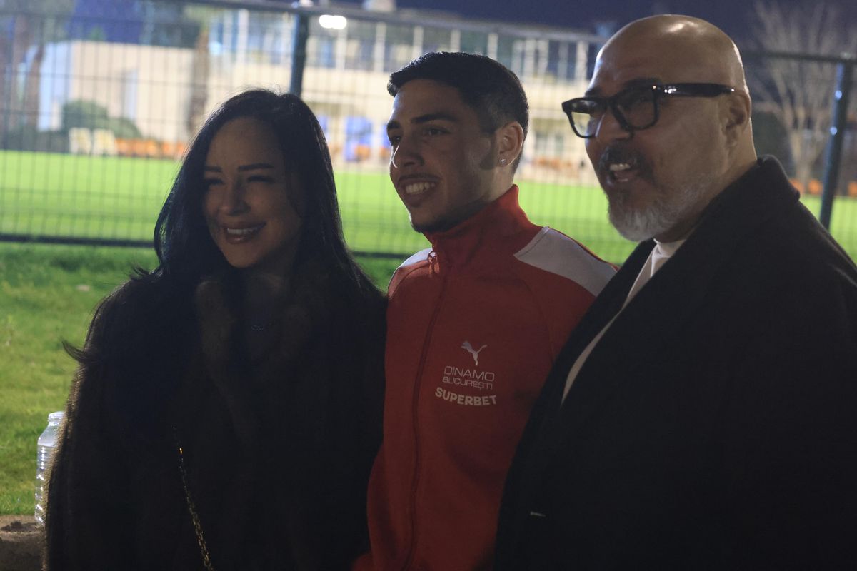 Parinții lui Lisav și Leam Eissat alături de Andrei Nicolescu