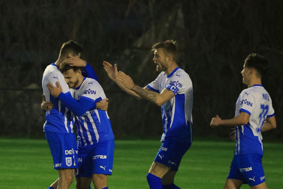 Imagini de la Craiova - Konyaspor