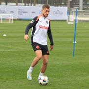 Imagini de la antrenamentul FCSB în Antalya FOTO: Ionuţ Iordache (GSP)