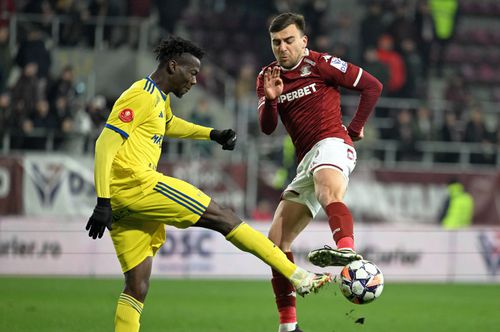 OFICIAL Transfer în Superliga! Și-au cedat jucătorul rivalei de la retrogradare: „Bine ai venit!”