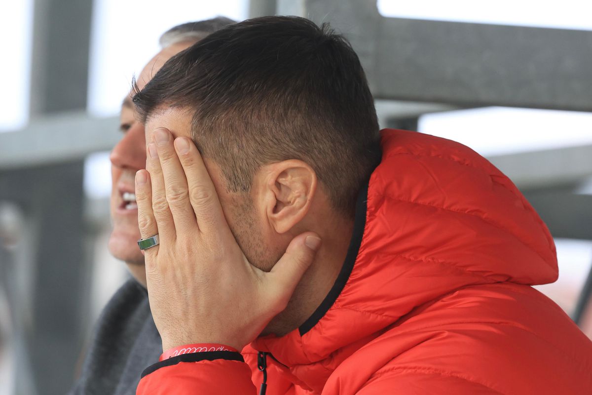 Mihai Rotaru (Universitatea Craiova) și Andrei Nicolescu (Dinamo)