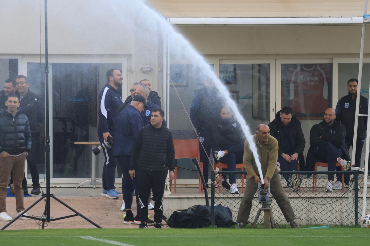 Dinamo și Craiova, amical spate în spate