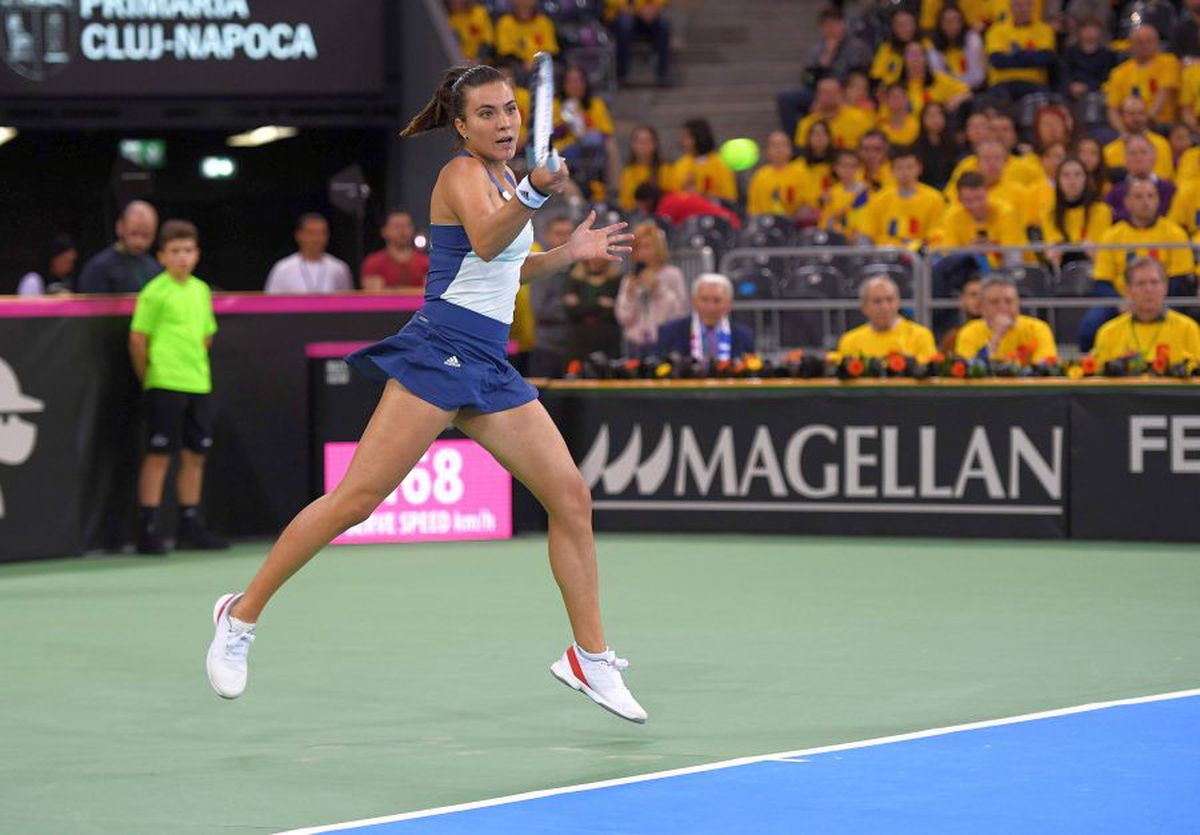 FED CUP, România - Rusia //  FOTO 3 detalii din Sala Polivalentă: cum a fost surprins Dan Petrescu, ce a făcut Emil Boc + noua „regulă” impusă de jucătoare