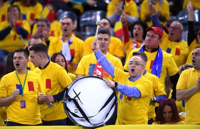 FED CUP, România - Rusia //  FOTO 3 detalii din Sala Polivalentă: cum a fost surprins Dan Petrescu, ce a făcut Emil Boc + noua „regulă” impusă de jucătoare