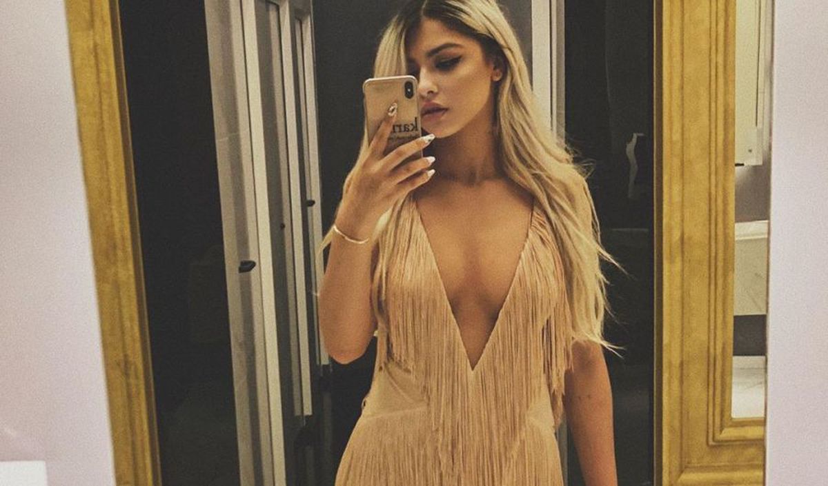 VIDEO Cristi Manea s-a dat în spectacol pe manele! Apoi l-a imitat pe Ceaușescu: „Elena, pune niște parizer prăjit de Tulcea, că nu mai pot!”