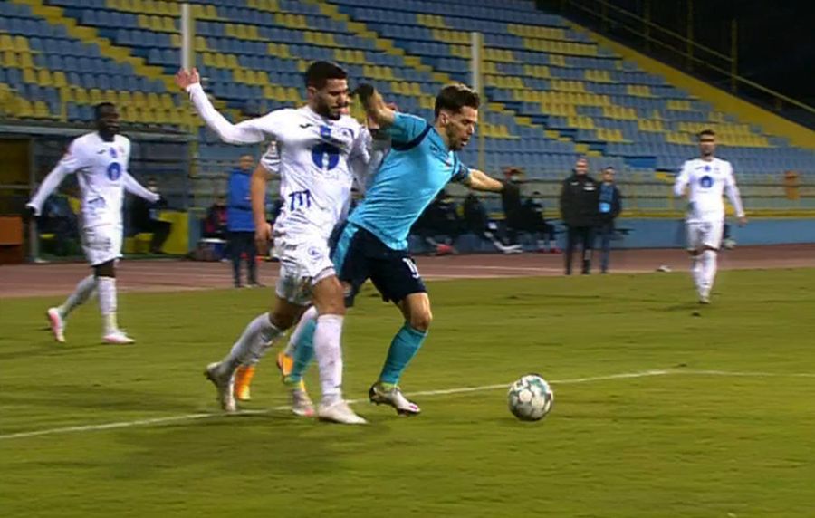Gaz Metan - Chindia 1-0 » Medieșenii reintră în lupta pentru play-off » Arbitrul n-a văzut două penalty-uri pentru oaspeți! Clasamentul actualizat