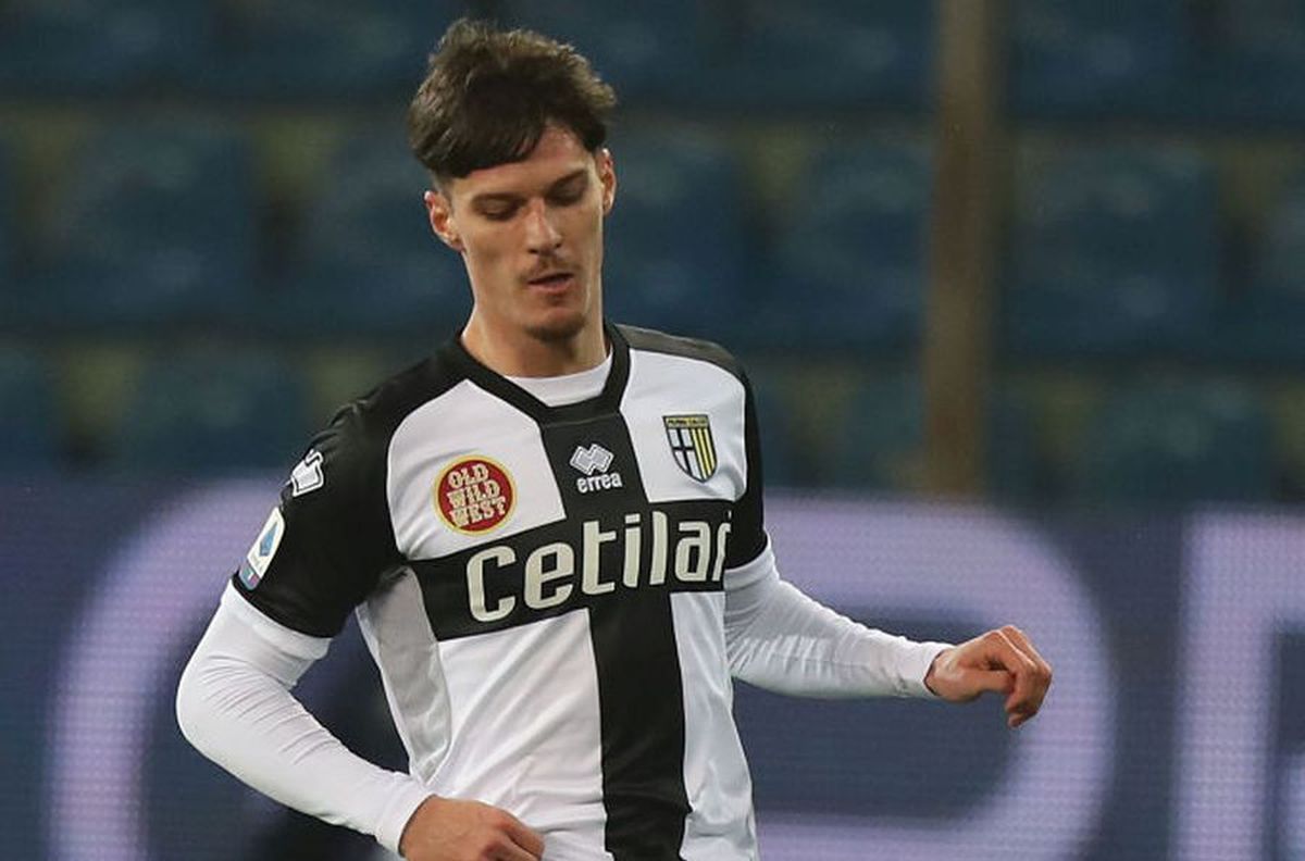 FOTO+VIDEO. Parma - Bologna 0-3 » Dennis Man, inexistent o repriză! Mihăilă a ratat două ocazii