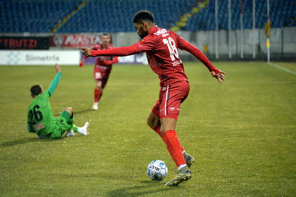 FC Botoșani - Dinamo 4-0 - imaginile spectaculoase ale „măcelului” din Moldova