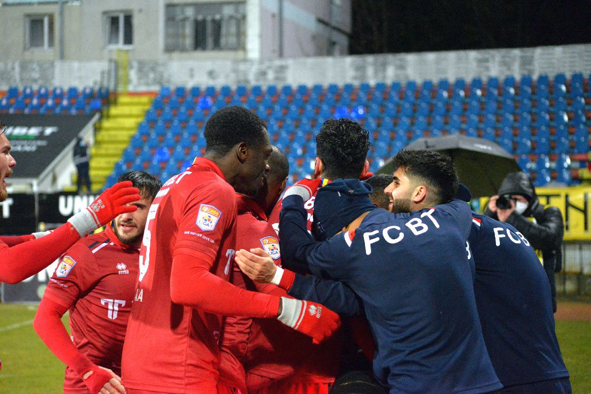 FC Botoșani - Dinamo 4-0 - imaginile spectaculoase ale „măcelului” din Moldova