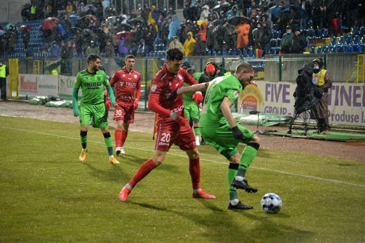 FC Botoșani - Dinamo 4-0. Prăpăd! „Câinii” sunt umiliți și în Moldova, iar evitarea retrogradării pare imposibilă!