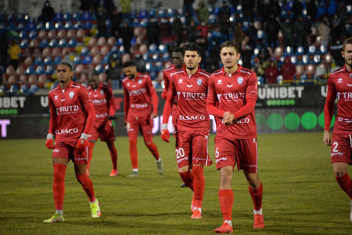 Repetenți pe linie în Botoșani - Dinamo 4-0 » Cine a jucat de nota 2!